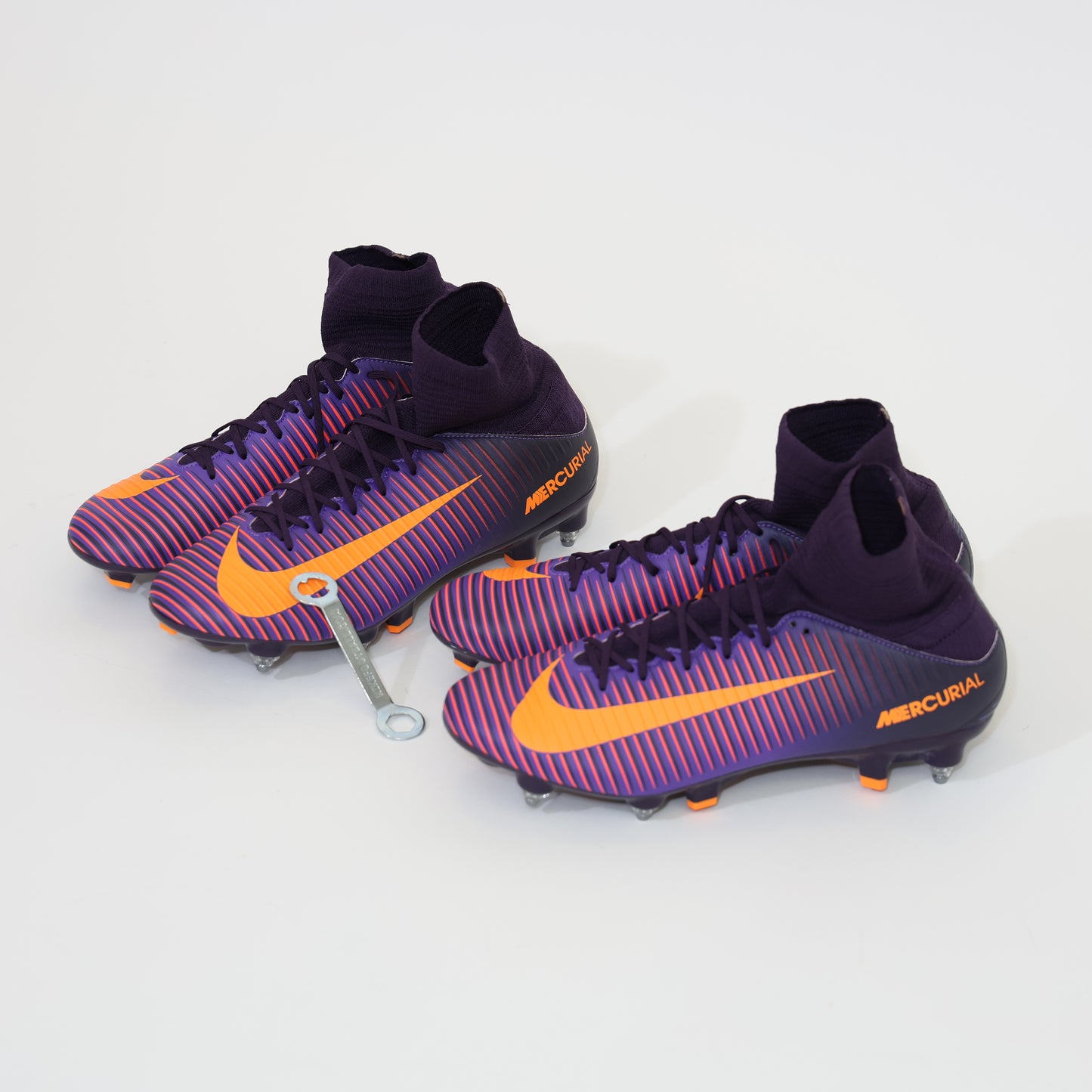 נעלי כדורגל Nike Mercurial Veloce 3 SG-Pro