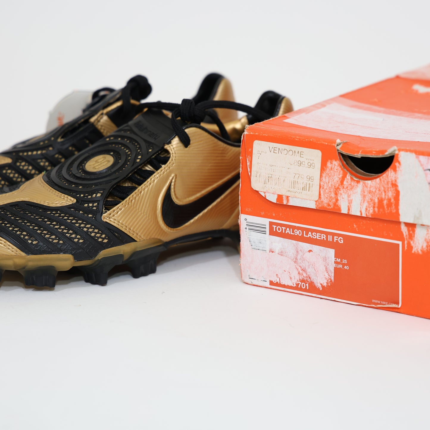 Nike Total 90 Laser II FG נעלי כדורגל נייק טוטאל 90