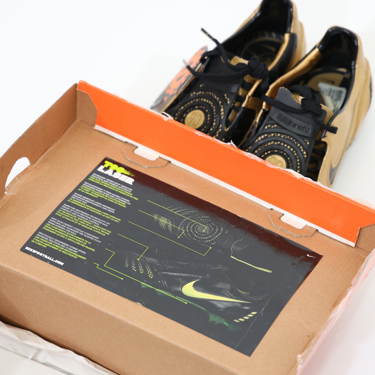 Nike Total 90 Laser II FG נעלי כדורגל נייק טוטאל 90