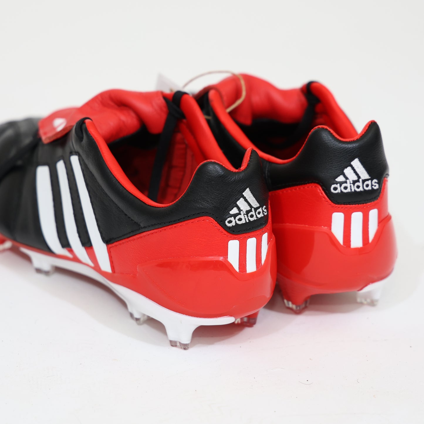 Adidas Predator Mania Remake נעלי כדורגל אדידס פרדטור