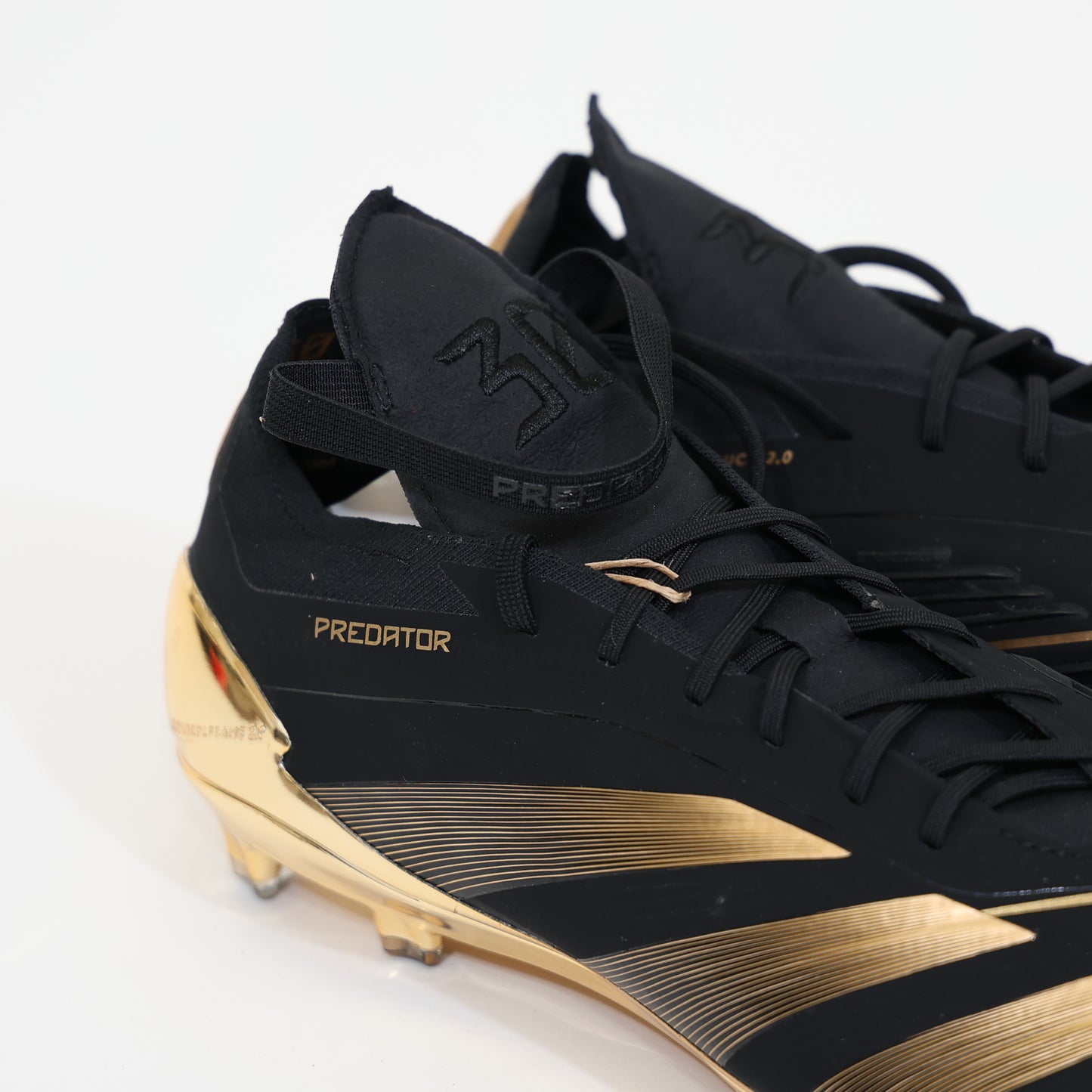 נעלי כדורגל Adidas Predator FT Jude Bellingham
