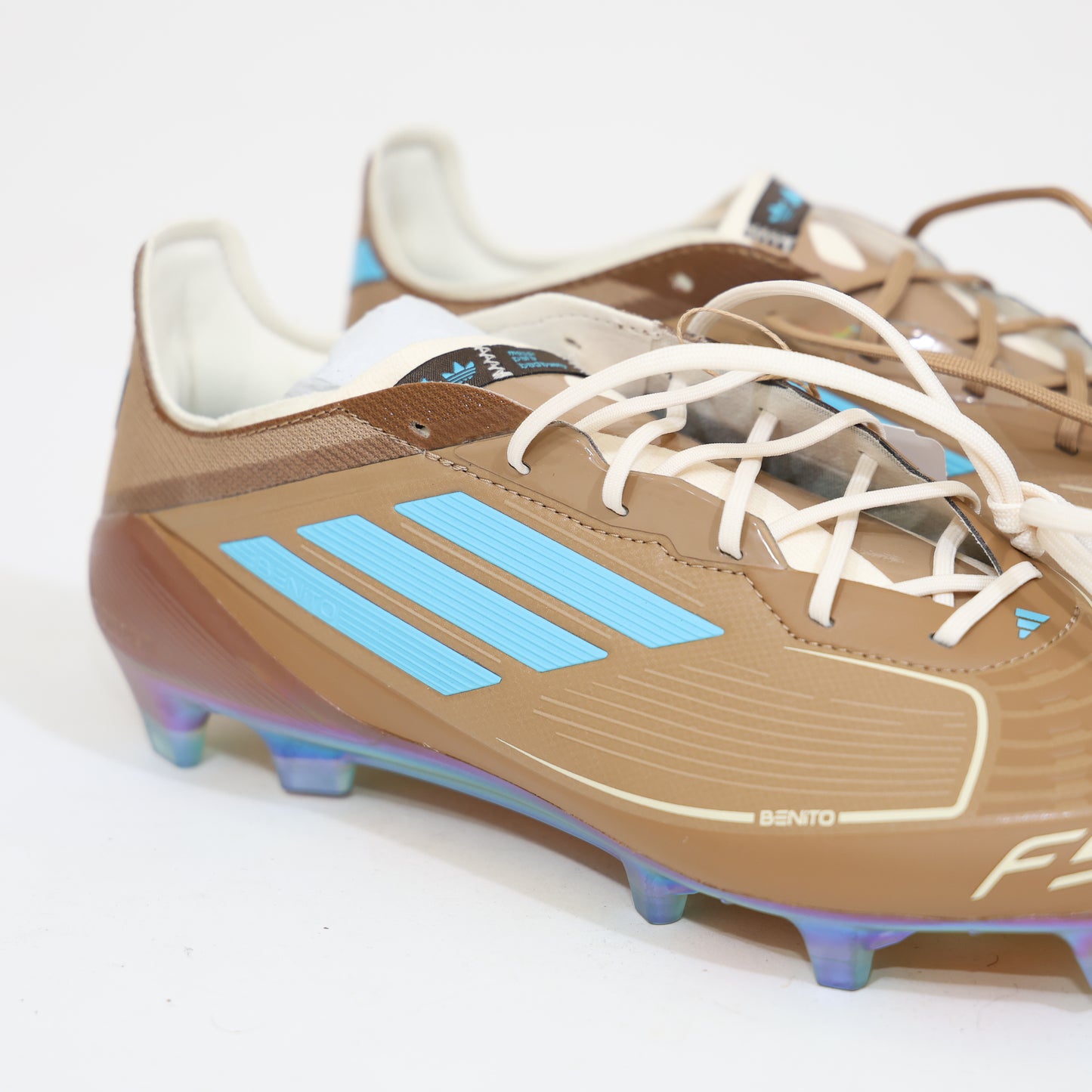 נעלי כדורגל אדידס Adidas F50 Elite x Bud Bunny