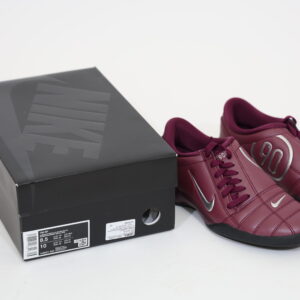 נעלי קטרגל נייק - Nike Total 90 TF